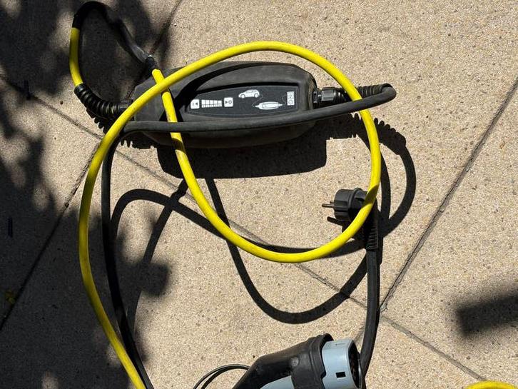 🔥Draagbare EV laadkabel met een Type 2 connector🔥, Verzenden, Gebruikt, Laadkabel