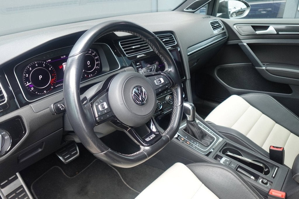 Volkswagen GOLF 2.0 TSI 4Motion R PANO AKRA MEMORY VOL', Auto's, Volkswagen, Automaat, Gebruikt, 4 cilinders, 1984 cc