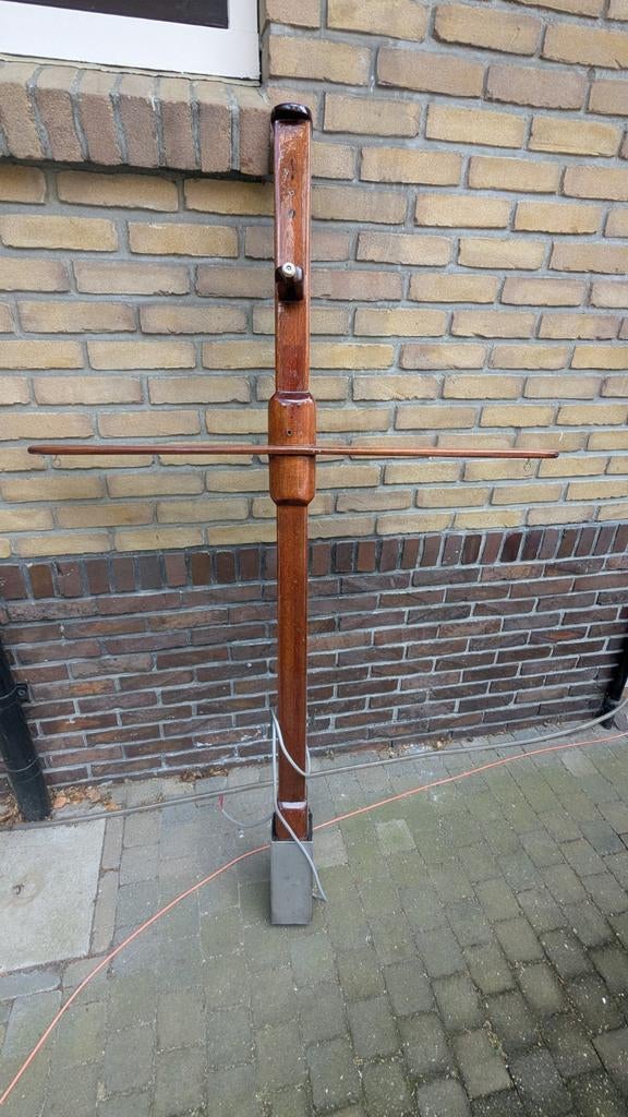 Siermast mahonie - 170cm hoog, 105cm breed, Watersport en Boten, Bootonderdelen, Ophalen, Zeilboot of Motorboot