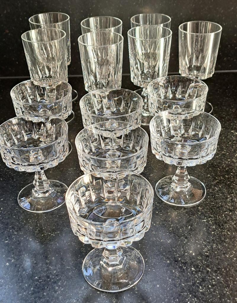 Retro borrel glaasjes - set van 2x 7 glaasjes, Ophalen of Verzenden, Zo goed als nieuw, Borrel- of Shotglas