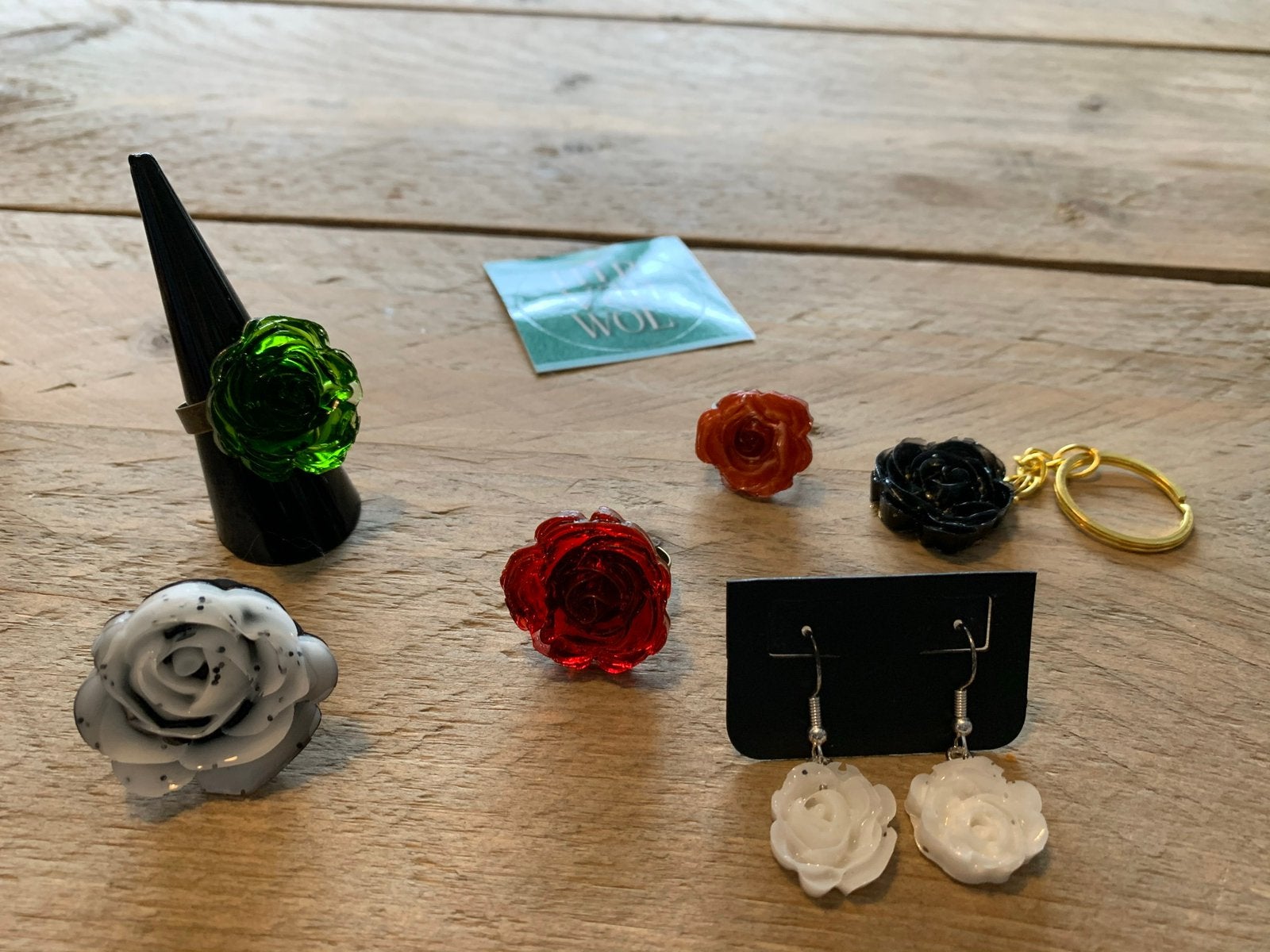 Rozen, Overige materialen, Hangers, Overige kleuren, Nieuw