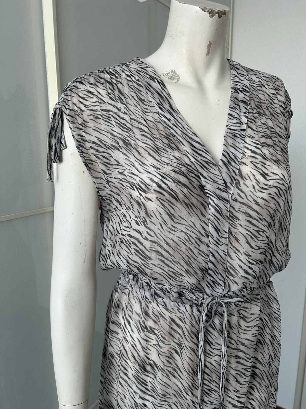 AllSaints jurk met zebraprint, Meerkleurig, Ophalen of Verzenden, Zo goed als nieuw, Maat 36 (S)