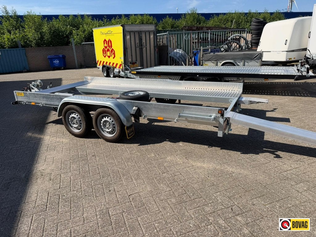 ANSSEMS AUTOAMBULANCE ALU AMT2000 3x GEBRUIKT BJR.2024, Gebruikt