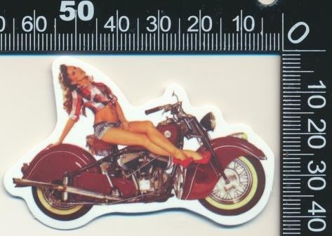 Sticker: Vintage Pin Up Girl (70), Verzamelen, Stickers, Ophalen of Verzenden, Zo goed als nieuw, Bedrijf of Vereniging