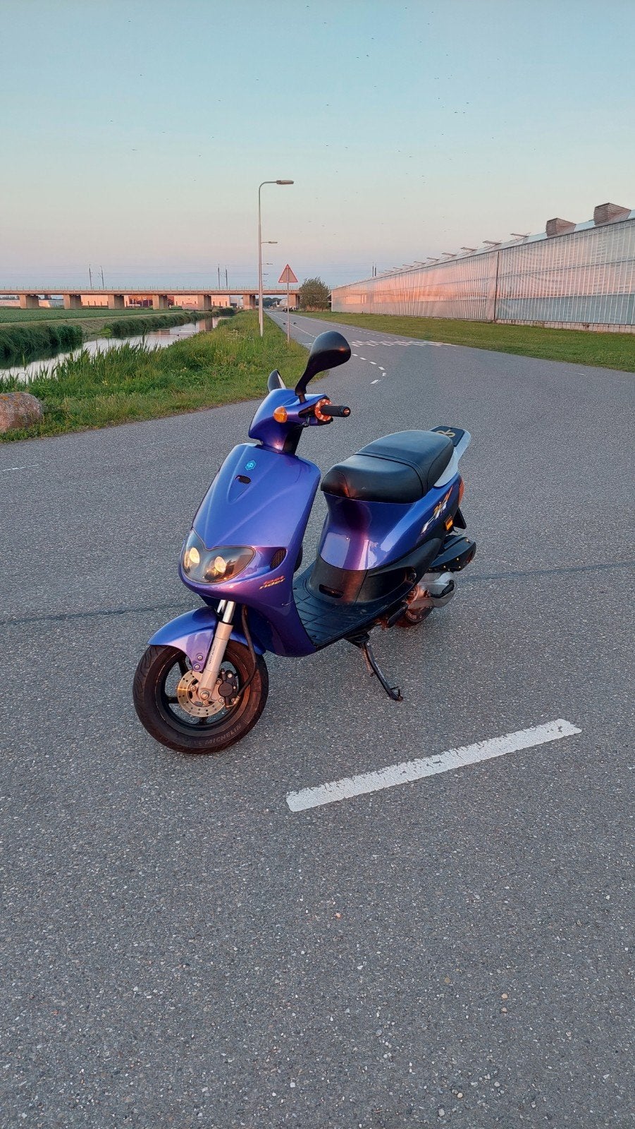 Zip Fastrider A1 150cc, Fietsen en Brommers, Scooters | Piaggio, Ophalen, Overige modellen, Zo goed als nieuw