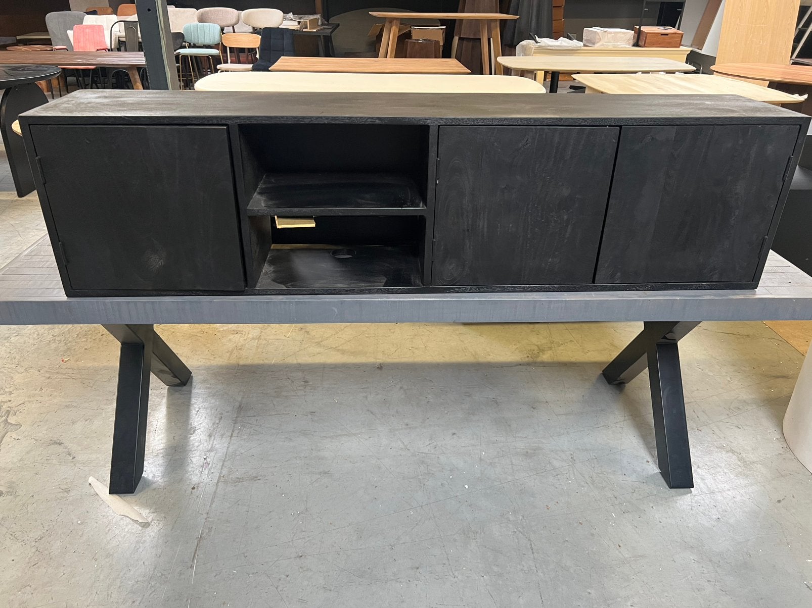 Tvmeubels zwevend zwart mangohout160cm, Huis en Inrichting, Kasten | Televisiemeubels, 150 tot 200 cm, Van haestrechtstraat 15d