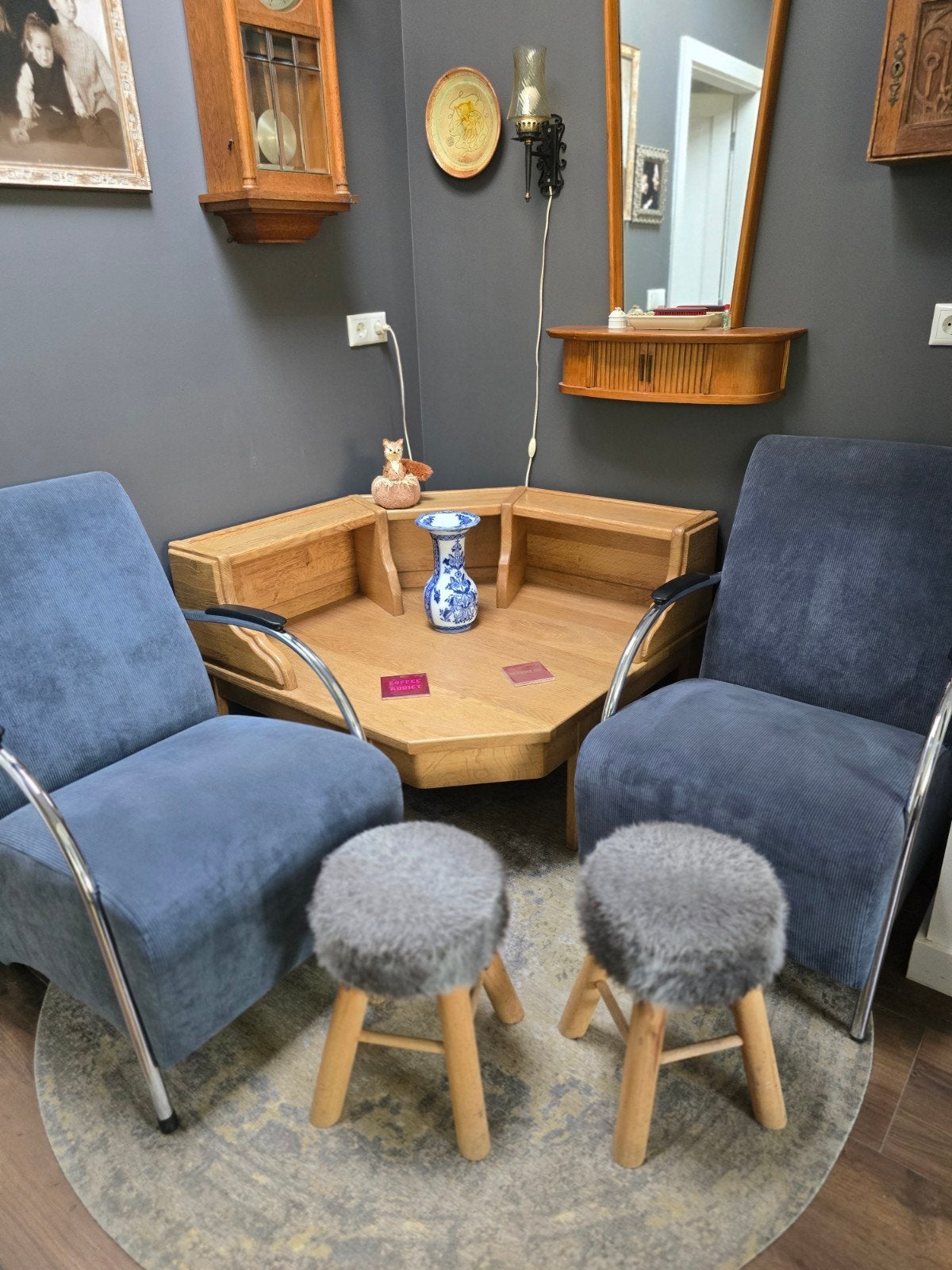 Echt Eiken Hoektafel met Opbergschappen - Handgemaakt