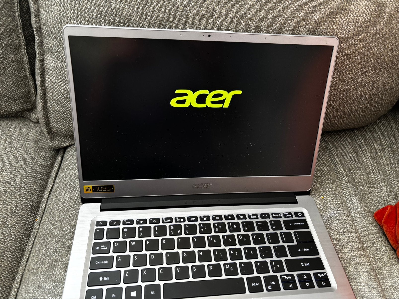Acer Swift 3, Windows 11, Computers en Software, Windows Laptops, Ophalen, Zo goed als nieuw, 14 inch, 2 tot 3 Ghz