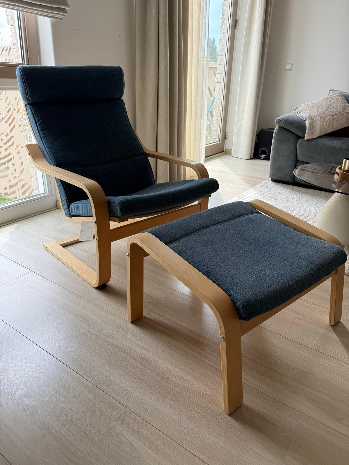 IKEA Poäng Fauteuil met voetenbank - Zo goed als nieuw, Huis en Inrichting, Fauteuils, 75 tot 100 cm, Ophalen of Verzenden, Zo goed als nieuw