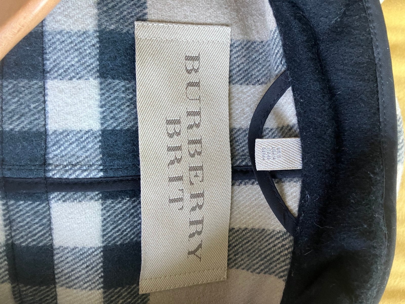 .Burberry Brit nieuw staat maat 44  100% wol, Ophalen of Verzenden, Nieuw, Maat 42/44 (L)