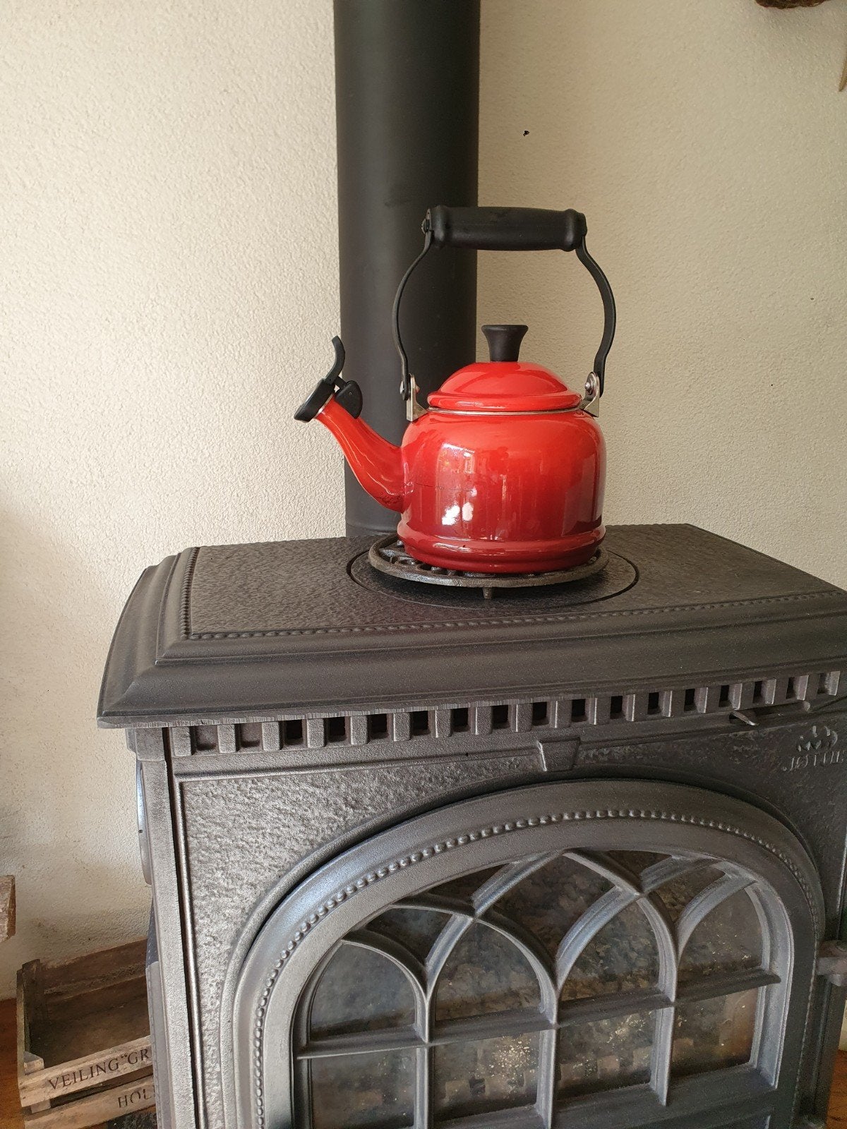 Fluitketel. Le Creuset, 1 liter, Ophalen of Verzenden, Gebruikt, Gietijzer, Le Creuset