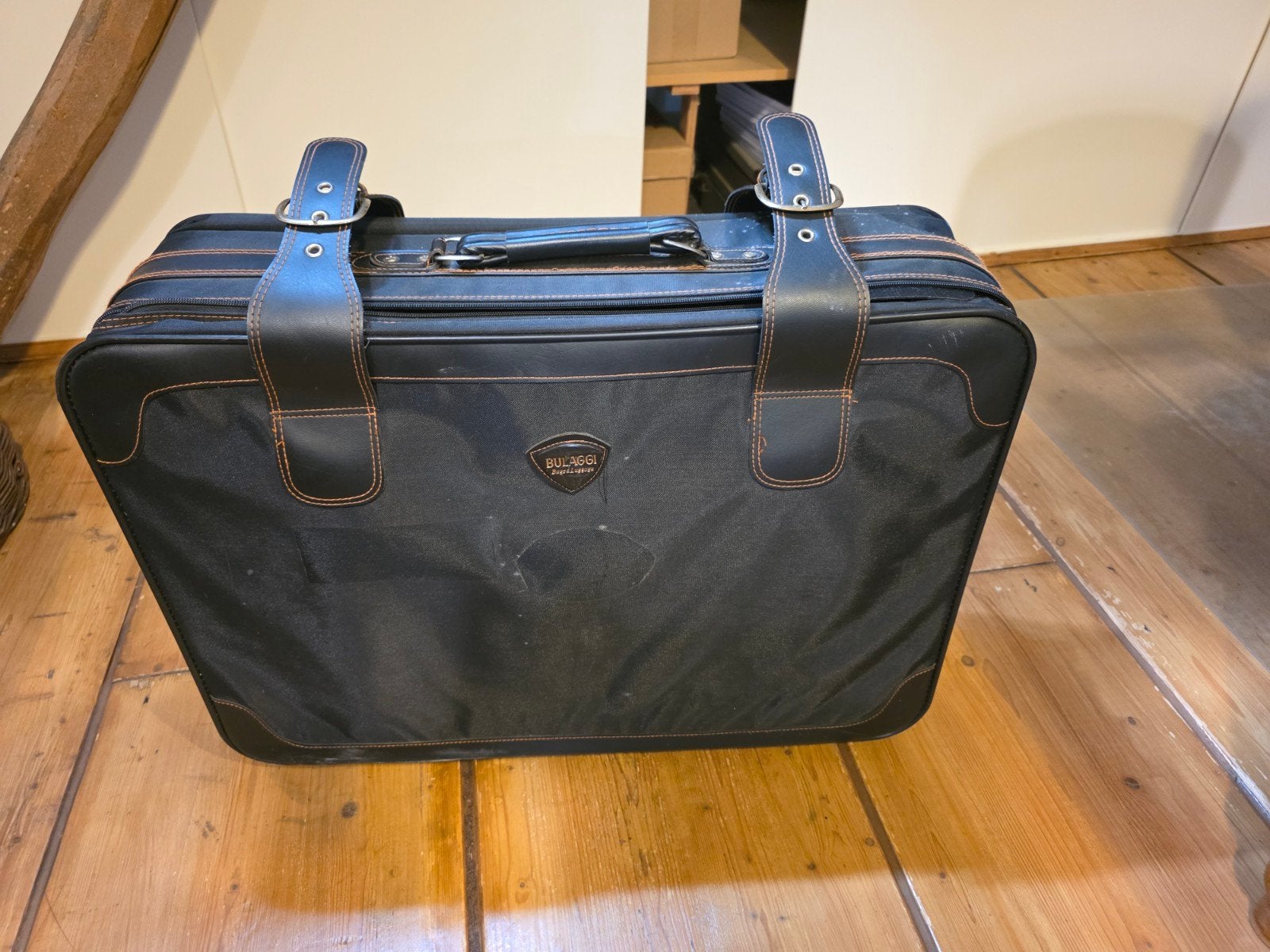 Zwarte koffer met leren details - Gebruikt, Ophalen, Overige materialen, Gebruikt, 50 tot 60 cm