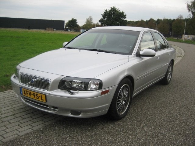 VOLVO  S80 T6 Bi TURBO  no 44 van de 100.    Limited Edition, Auto's, Dealer onderhouden, 1800 kg, Zwart, 2922 cc