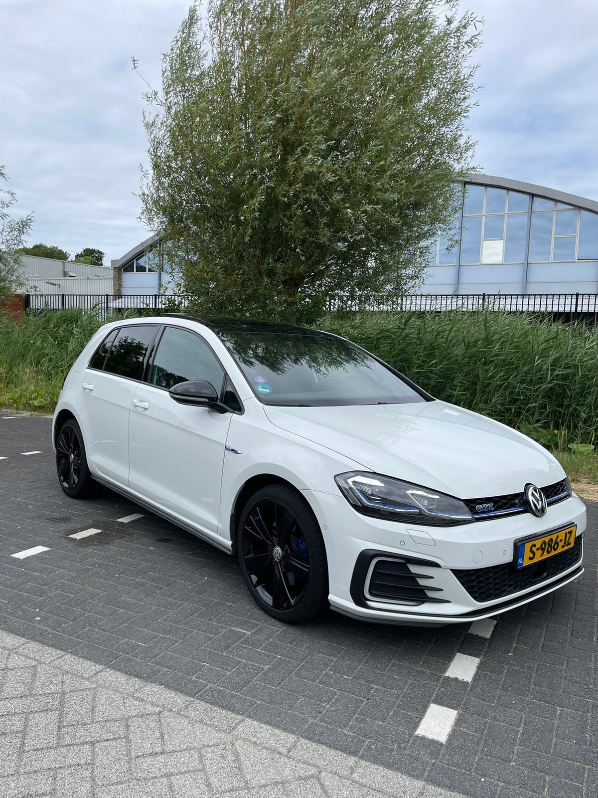 Volkswagen Golf 1.4 TSI GTE 204pk DSG Standkachel 2017 Wit, Stof, 4 cilinders, 150 pk, Wit