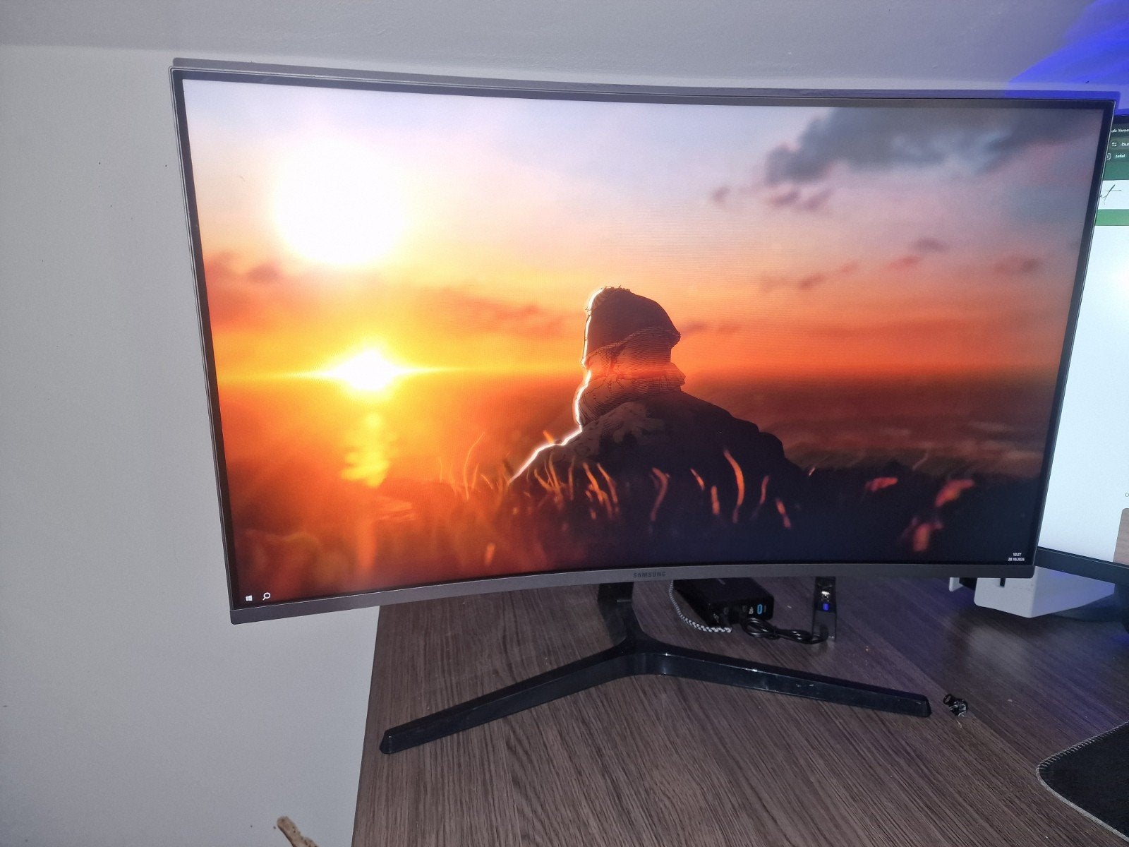 Samsung 31.5" Curved QHD Gaming Monitor 144Hz 4ms VA, Computers en Software, Gebruikt, 3 tot 5 ms, 101 t/m 150 Hz, Curved