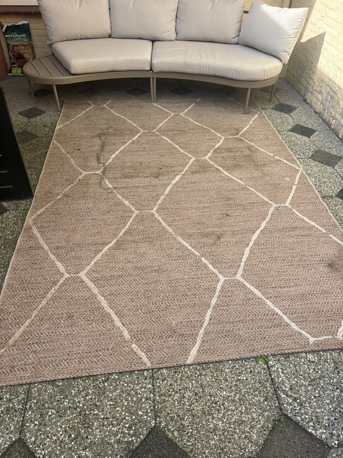 Buitenkleed met geometrisch patroon - Gebruikt, Ophalen, Gebruikt, Beige, 150 tot 200 cm