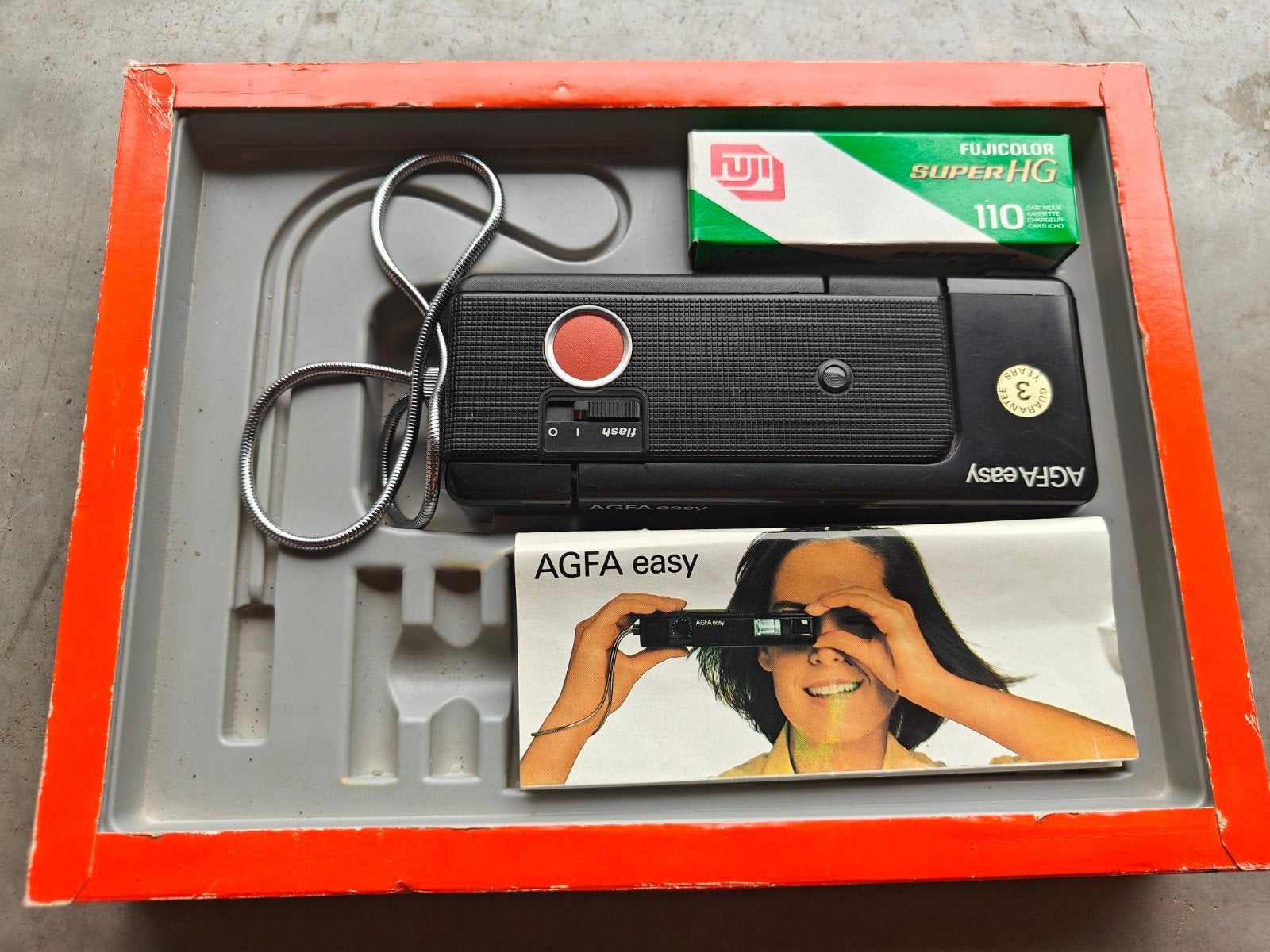 AGFA easy vintage camera met ongeopende SuperHG cadetten, Ophalen of Verzenden, Zo goed als nieuw, Compact, Overige Merken