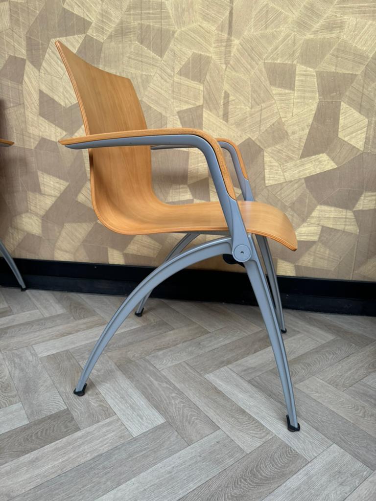 4x artifort Zeno stoelen, Huis en Inrichting, Stoelen, Bruin, Ophalen of Verzenden, Zo goed als nieuw, Vier