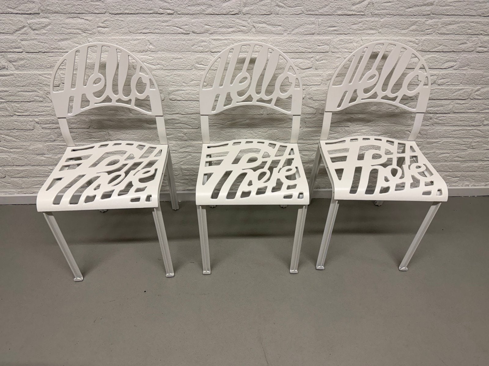 Set van 3 Artifort 'Hello There' designstoelen - Wit alumini, Gebruikt, Drie, Wit, Ophalen of Verzenden