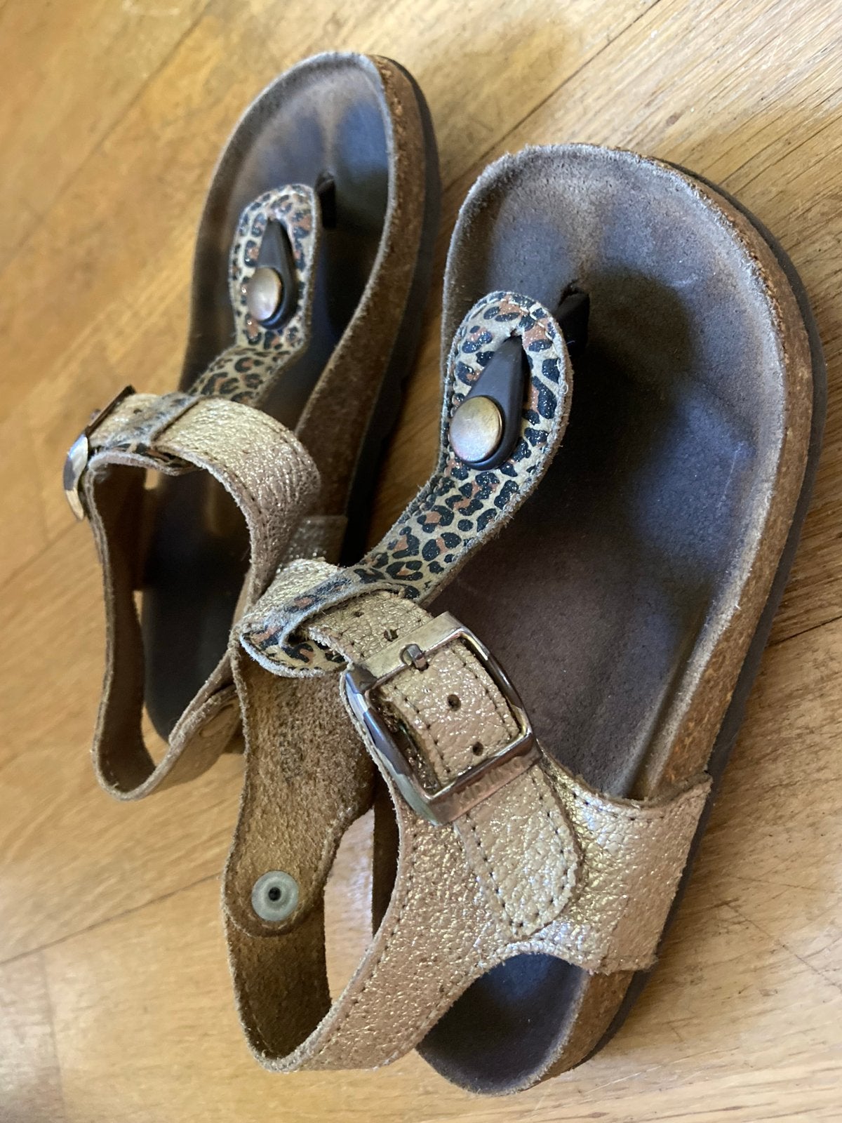 Lederen Gouden sandalen met luipaardprint, maat 25, Ophalen of Verzenden, Gedragen, Overige kleuren, Sandalen of Muiltjes