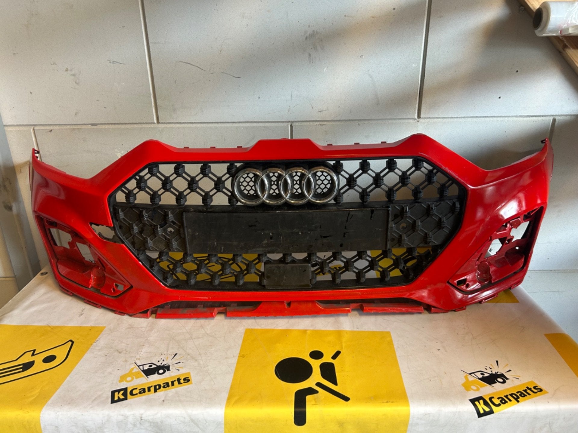 Voorbumper Audi A1 82A S-Line ORGINEEL BUMPER 82A807437