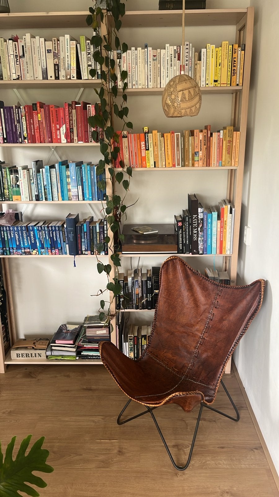 Leren Vlinderstoel - Bruin, Huis en Inrichting, Stoelen, Ophalen, Gebruikt, Bruin, Leer