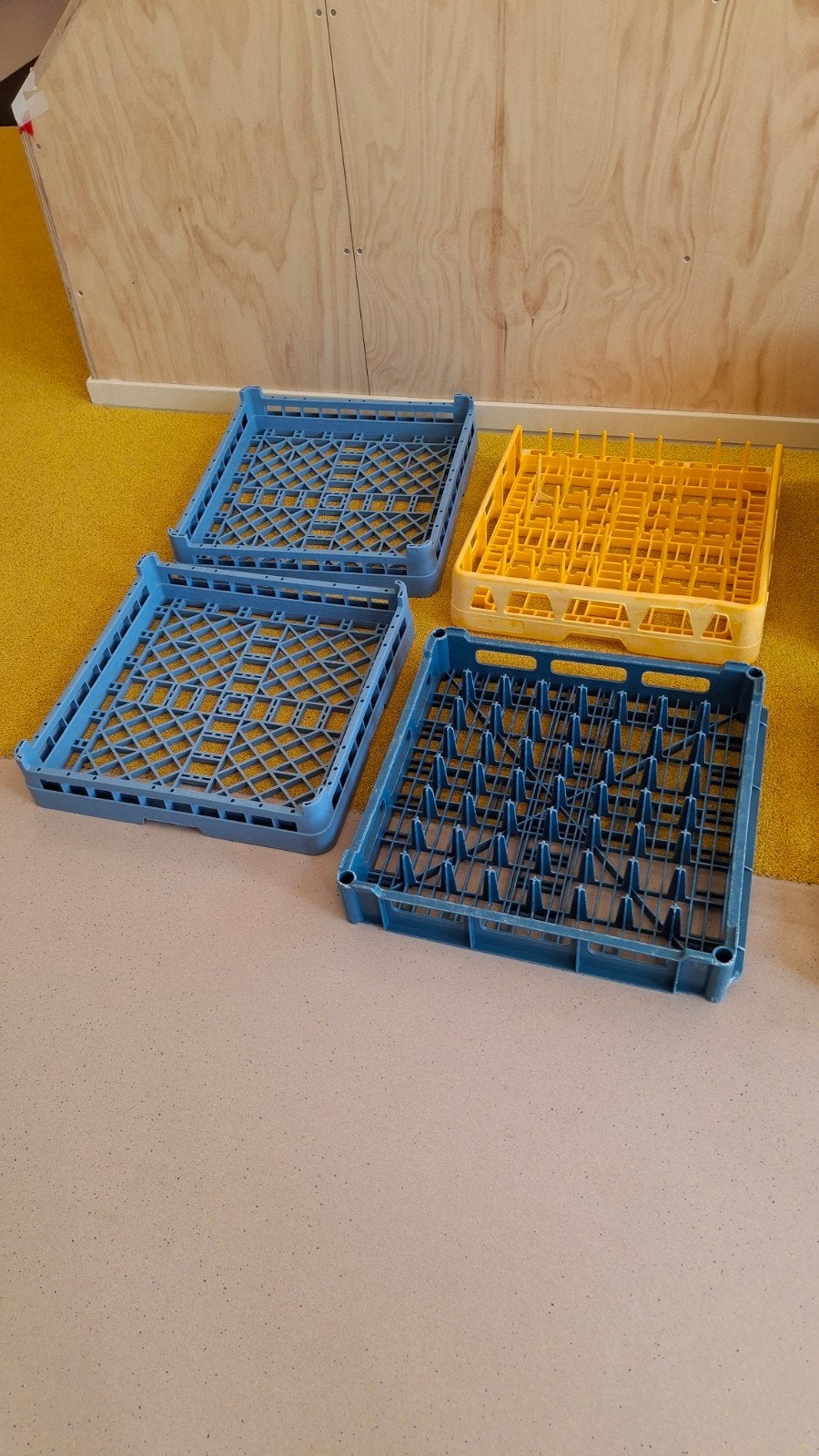 Horeca Vaatwaskorven / Afwasrekjes 50x50 cm 7 stuks, Ophalen, Gebruikt