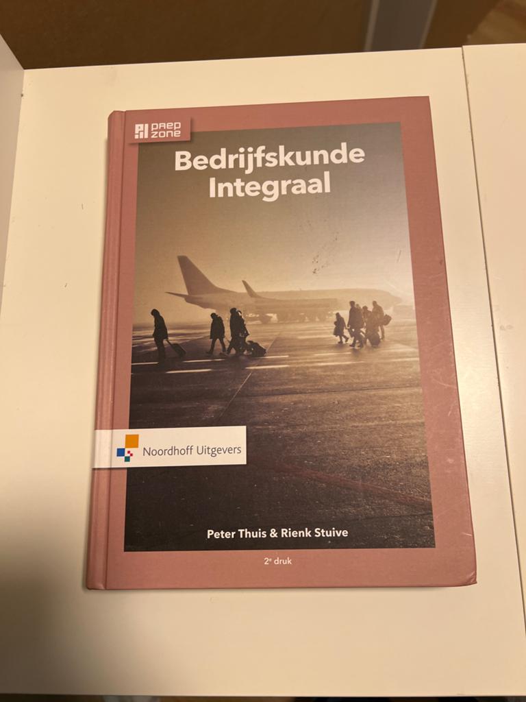 Bedrijfskunde Integraal - Peter Thuis & Rienk Stuive, Boeken, Studieboeken en Cursussen, Zo goed als nieuw, HBO, Gamma, Ophalen of Verzenden