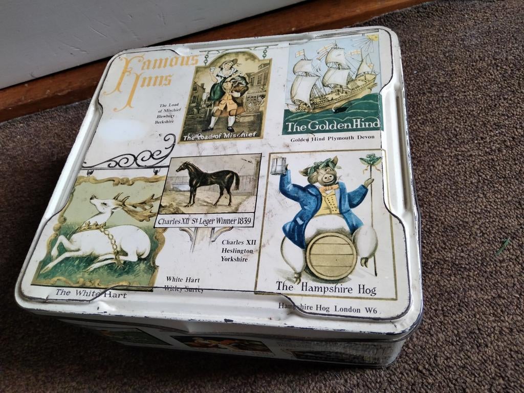 Vintage blikken trommel 'Famous Inns' - Decoratieve opberger, Verzamelen, Blikken, Ophalen of Verzenden, Gebruikt, Overige, Overige merken