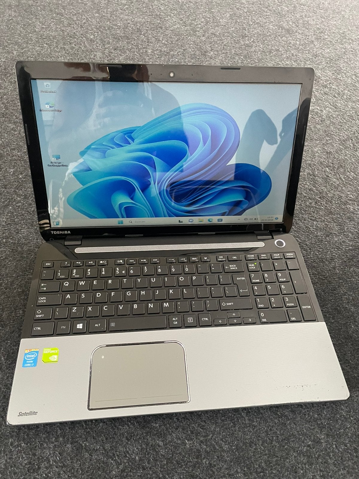 Toshiba satellite Core i7, Ophalen, 2 tot 3 Ghz, 15 inch, Zo goed als nieuw