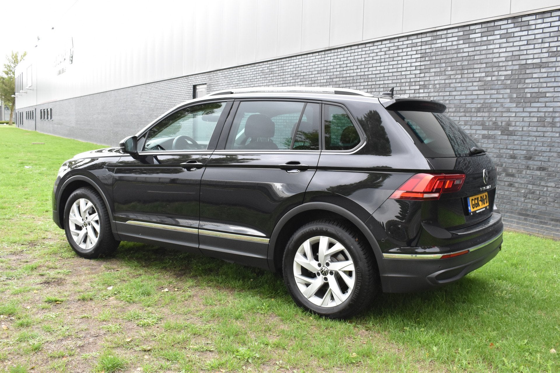 Volkswagen Tiguan 1.5 TSI Life Airco Hoge zit Stoelverwarmin, Voorwielaandrijving, Stof, Euro 6, 4 cilinders