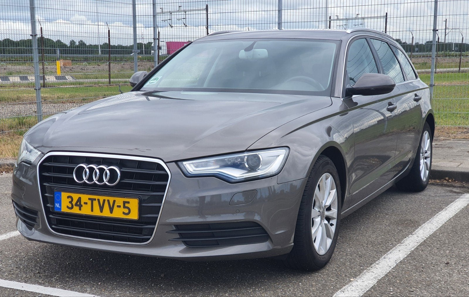 Audi A6 2.0TDI 130KW Avant Multitron 2012 Grijs, Auto's, Stof, 4 cilinders, Origineel Nederlands, Stationwagon