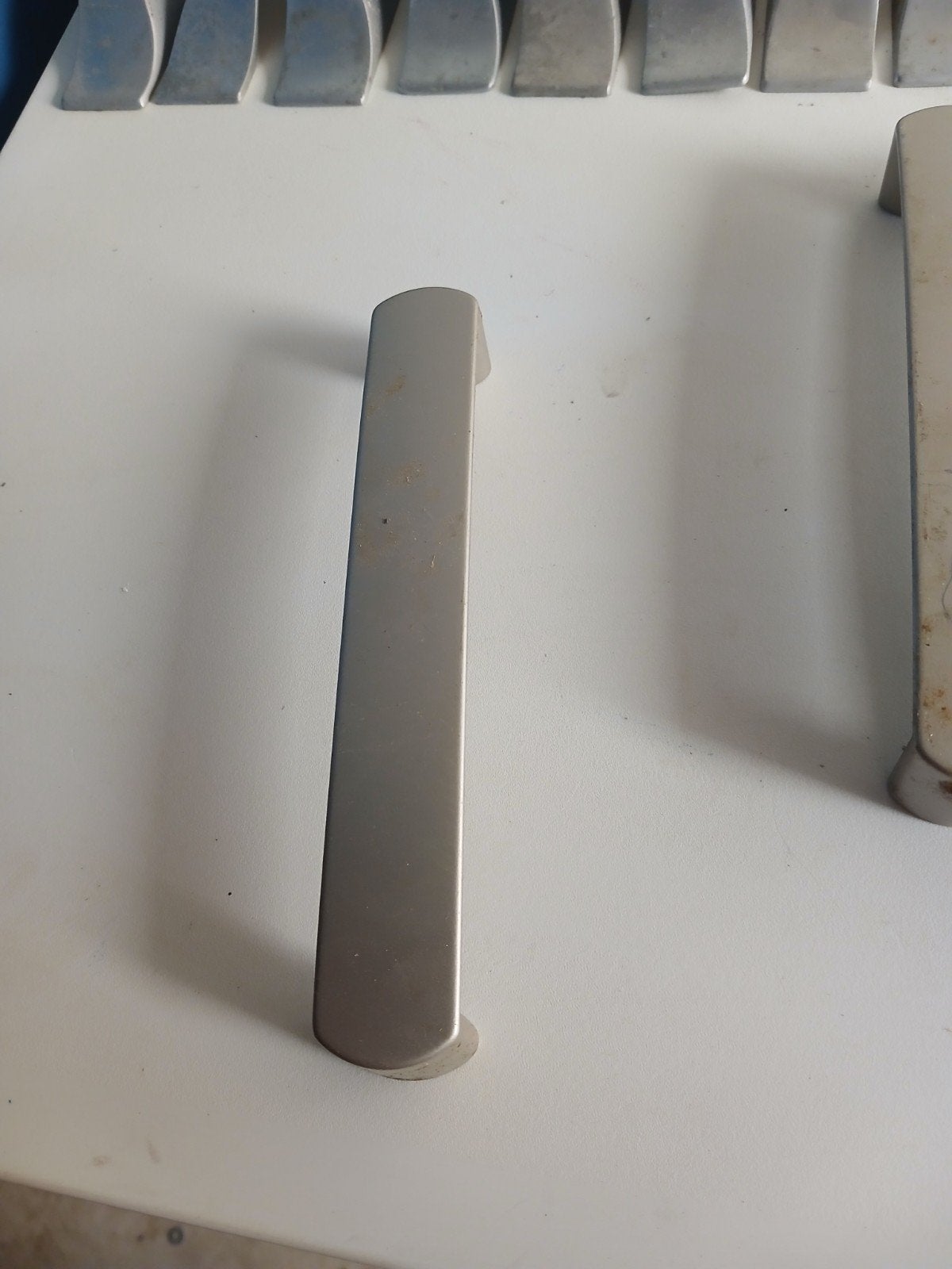 alluminium handgrepen kastjes, Huis en Inrichting, Ophalen, 25 tot 50 cm, Minder dan 100 cm