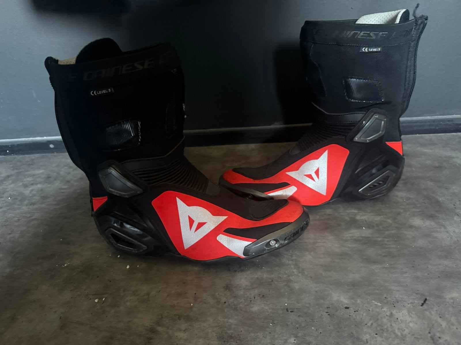 Dainese axial 2 motorlaars maat 45(  valt als 43/44), Motoren, Kleding | Motorkleding, Laarzen, Tweedehands, Ophalen of Verzenden