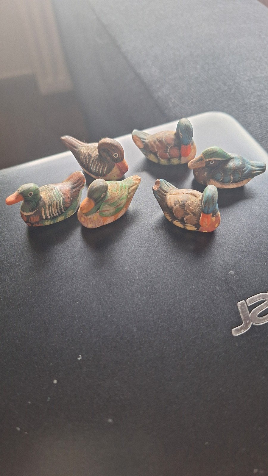 Set van 6 handgeschilderde houten eendjes beeldjes, Ophalen of Verzenden, Gebruikt, Vogel, Beeldje of Figuurtje