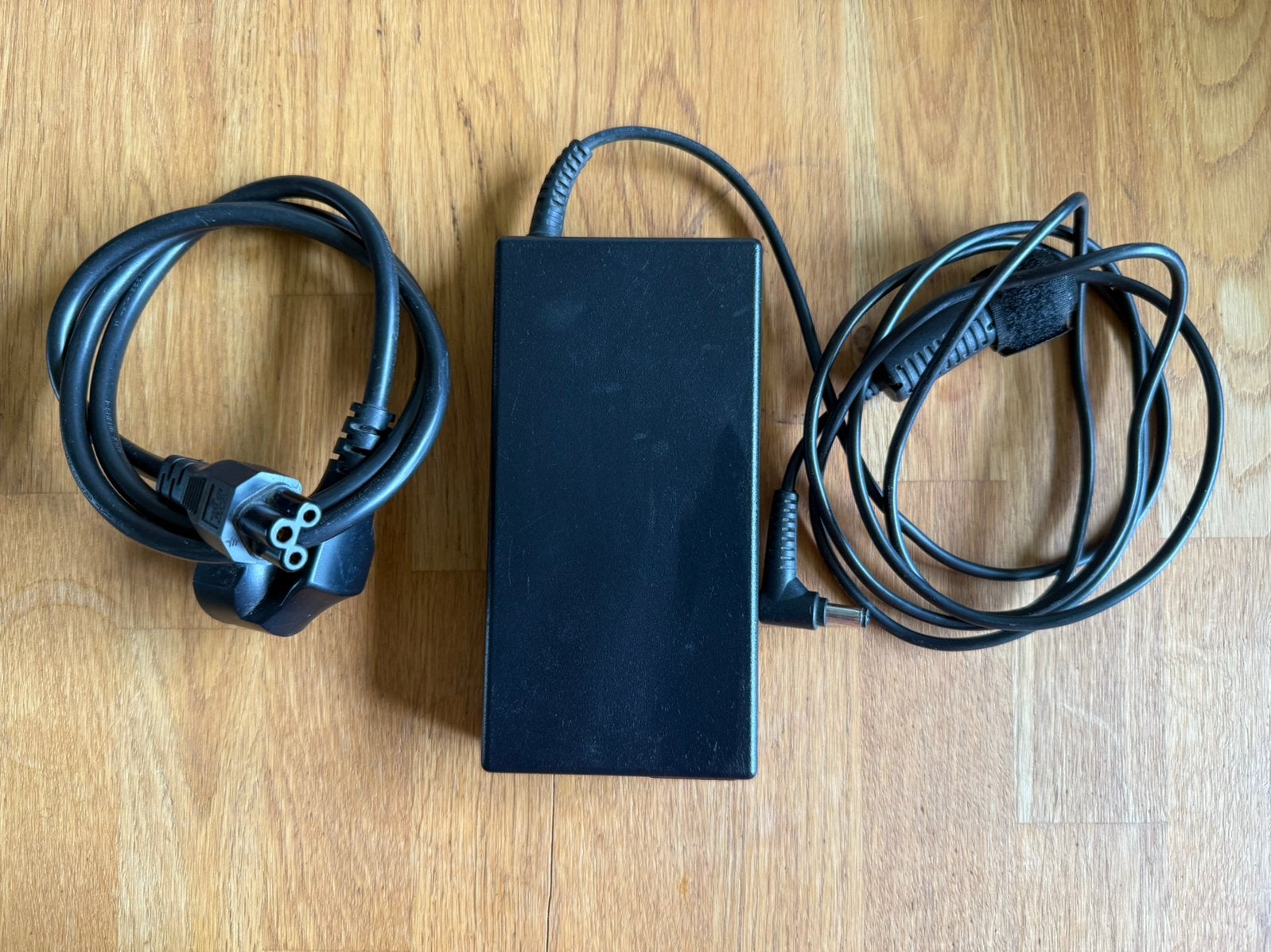 Delta 120W 19,5V ADP-120MH D Laptop Adapter, Ophalen of Verzenden, Zo goed als nieuw