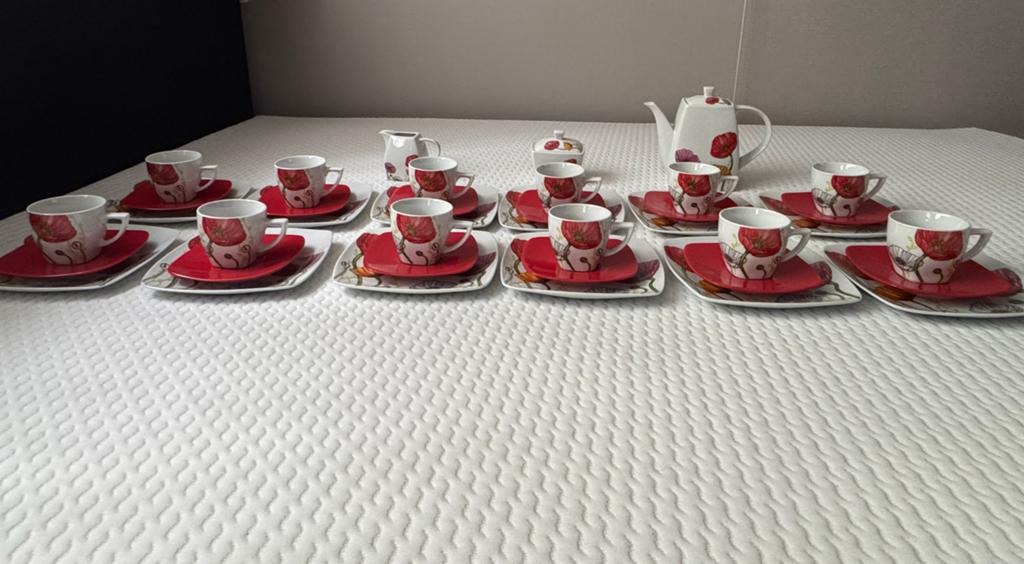 Koffieservies, Ophalen of Verzenden, Zo goed als nieuw, Overige stijlen, Porselein