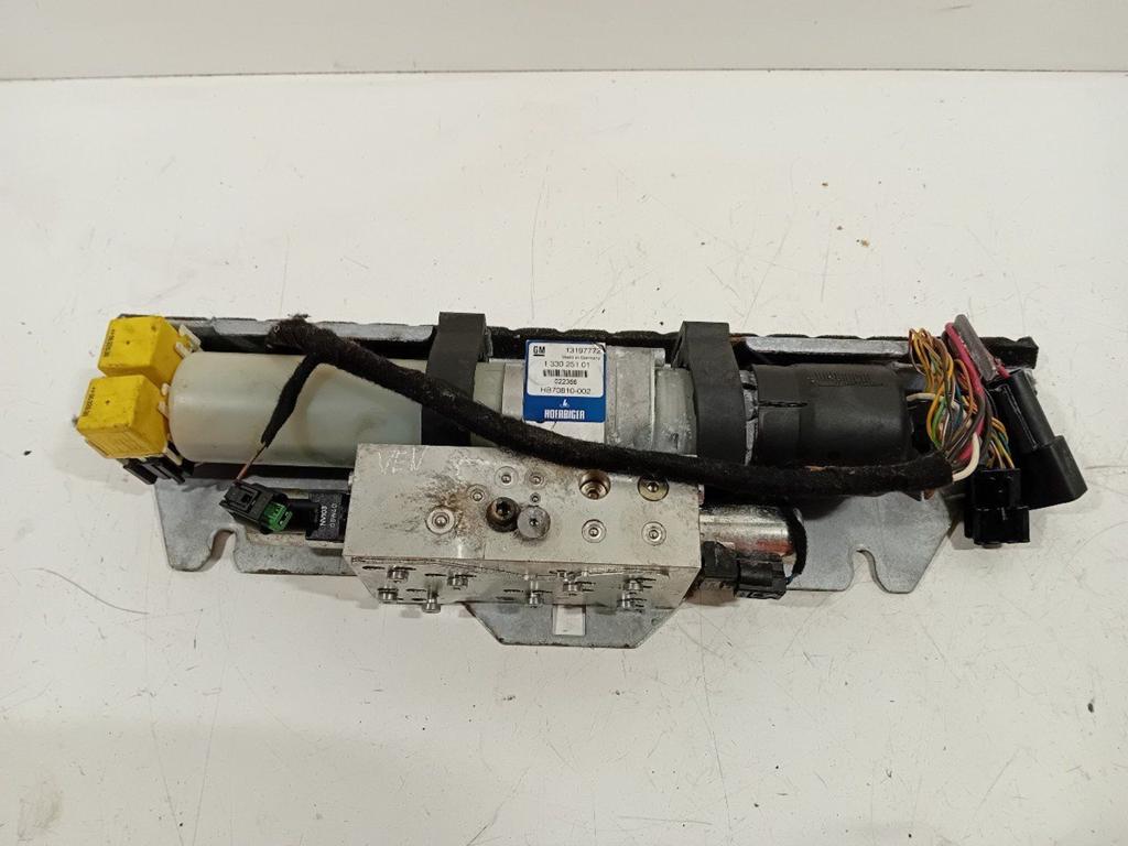Motor open dak Opel Astra, Onderdelen@venauto.nl, Van der Ven Autorecycling B.V., Gebruikt, Ettenseweg 76, 4706 PB Roosendaal, The Netherlands