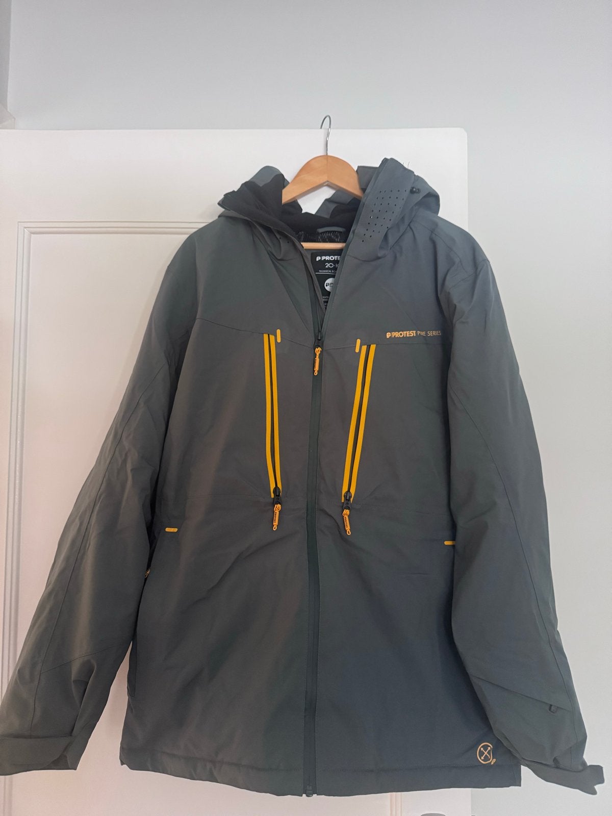 Ski jas Protest PVRE Series 20K Technical Boardwear Jack XL, Kleding | Heren, Ophalen of Verzenden, Zo goed als nieuw, Maat 56/58 (XL)