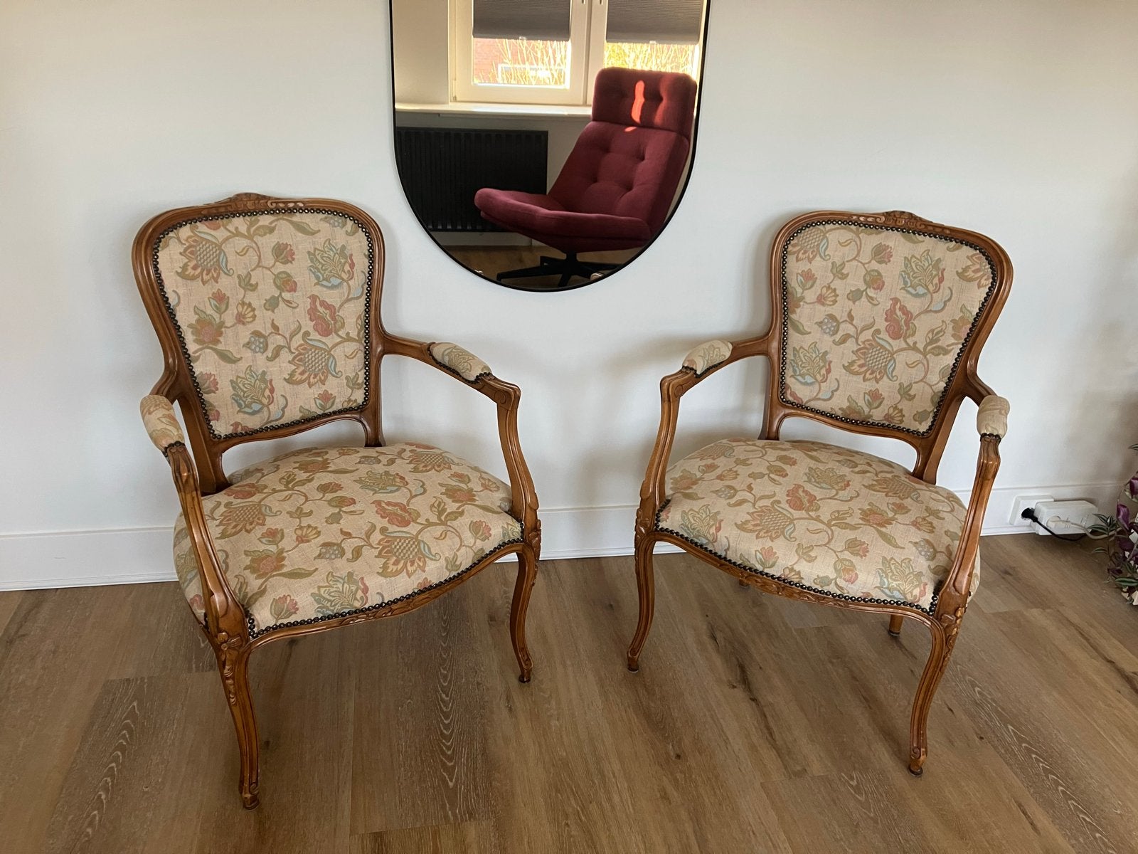 Set van 2 antieke fauteuils met bloemenpatroon, Antiek en Kunst, Antiek | Meubels | Stoelen en Banken, Ophalen