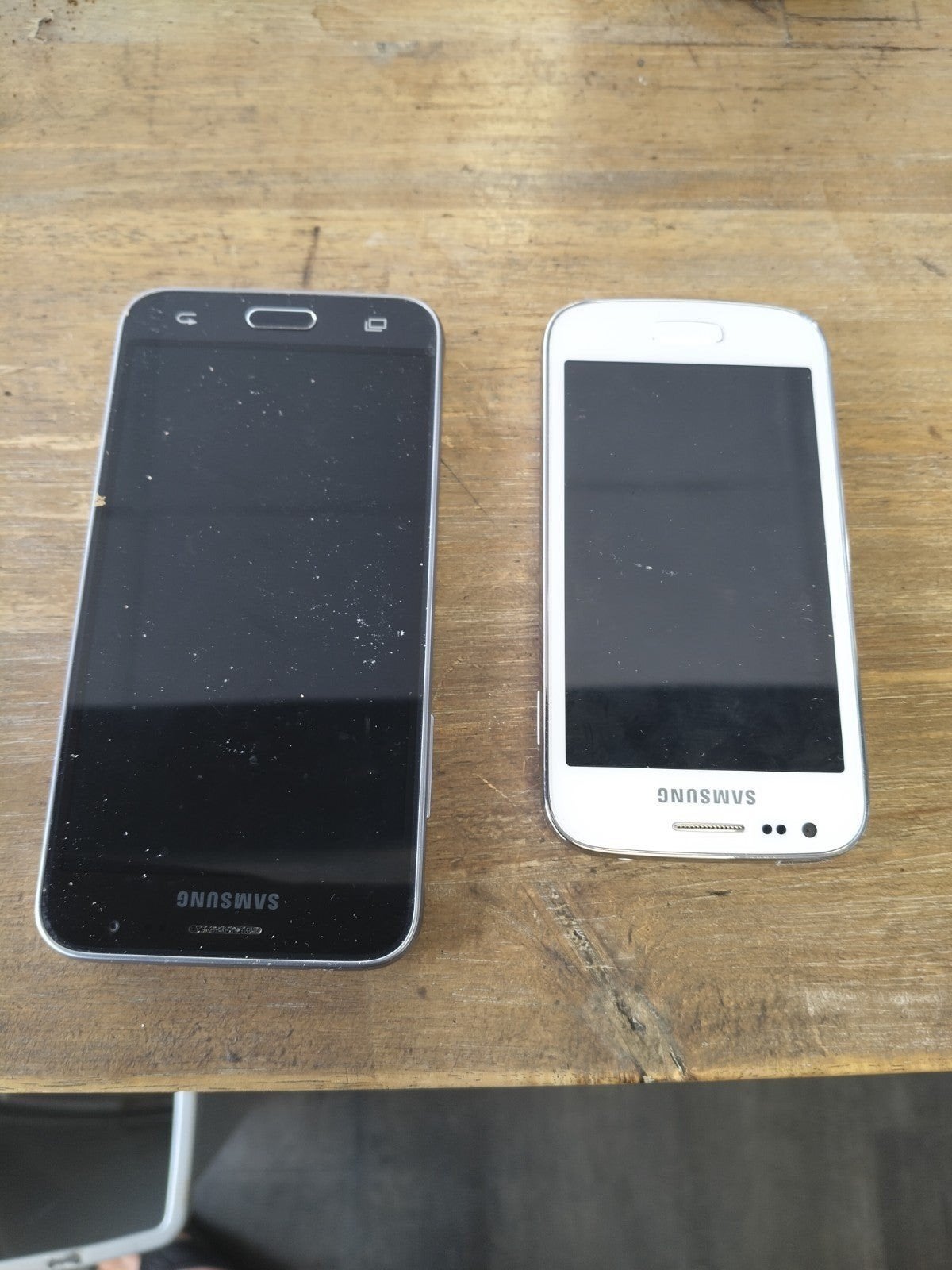 2 Samsung telefoons zonder lader, werkend, Ophalen of Verzenden