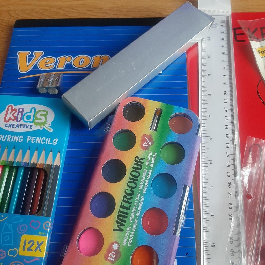 Teken/kleur en schrijfset., Ophalen of Verzenden