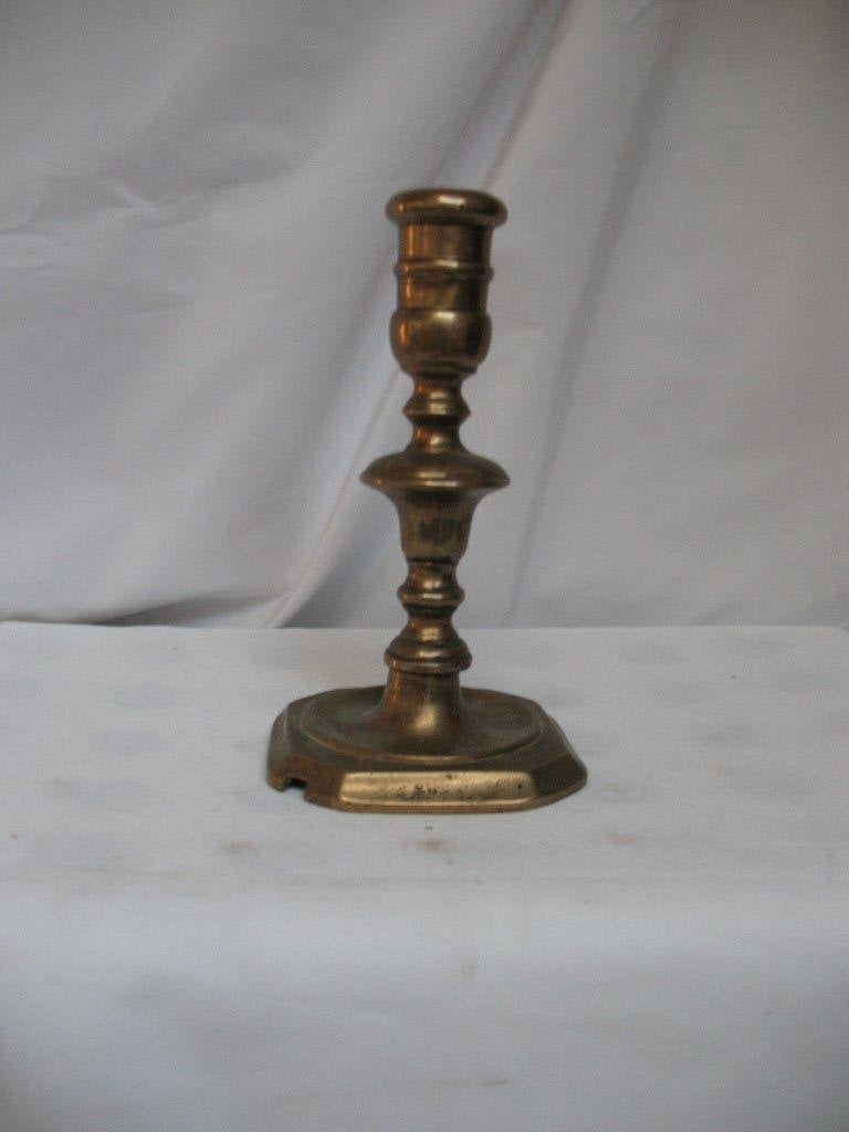 Antieke Haute Epoque Koperen Kandelaar Zolderopruiming, Antiek en Kunst, Ophalen of Verzenden, Koper of Brons