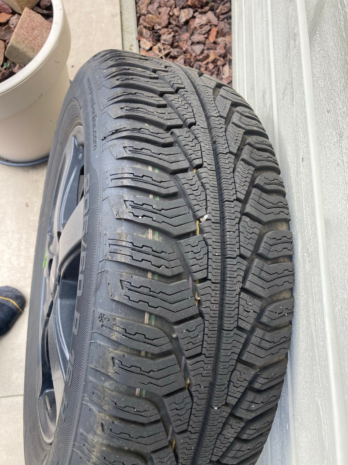 Renault Captur 2018 Winterbanden met velgen 205/60 R16 H M+S, Auto-onderdelen, Ophalen, Gebruikt, 16 inch, Banden en Velgen