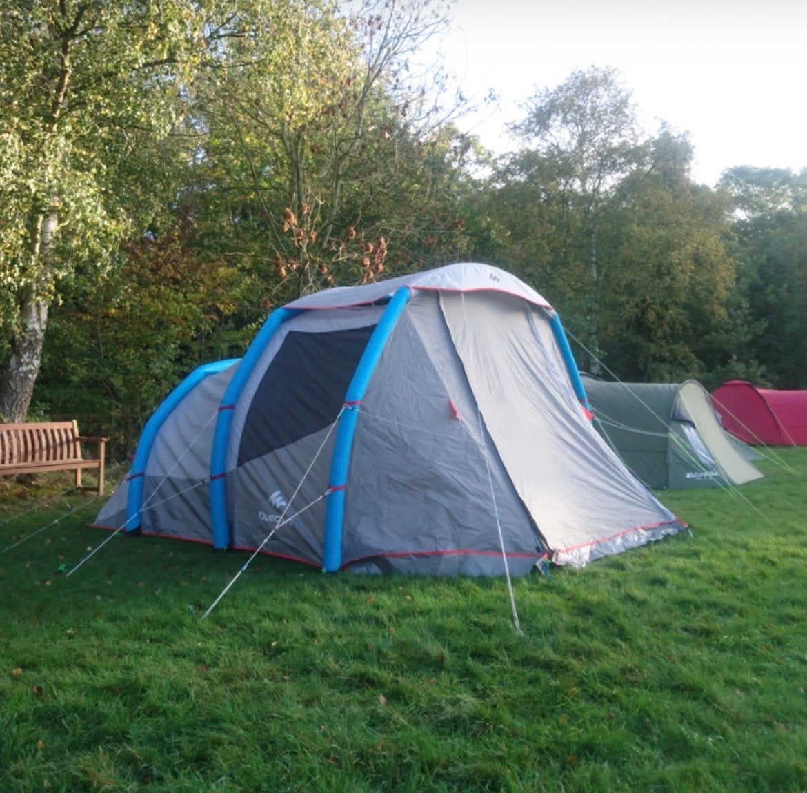 Quechua Air Seconds 4.1 Fresh & Black opblaasbare tent, Ophalen of Verzenden, Gebruikt, Tot en met 4