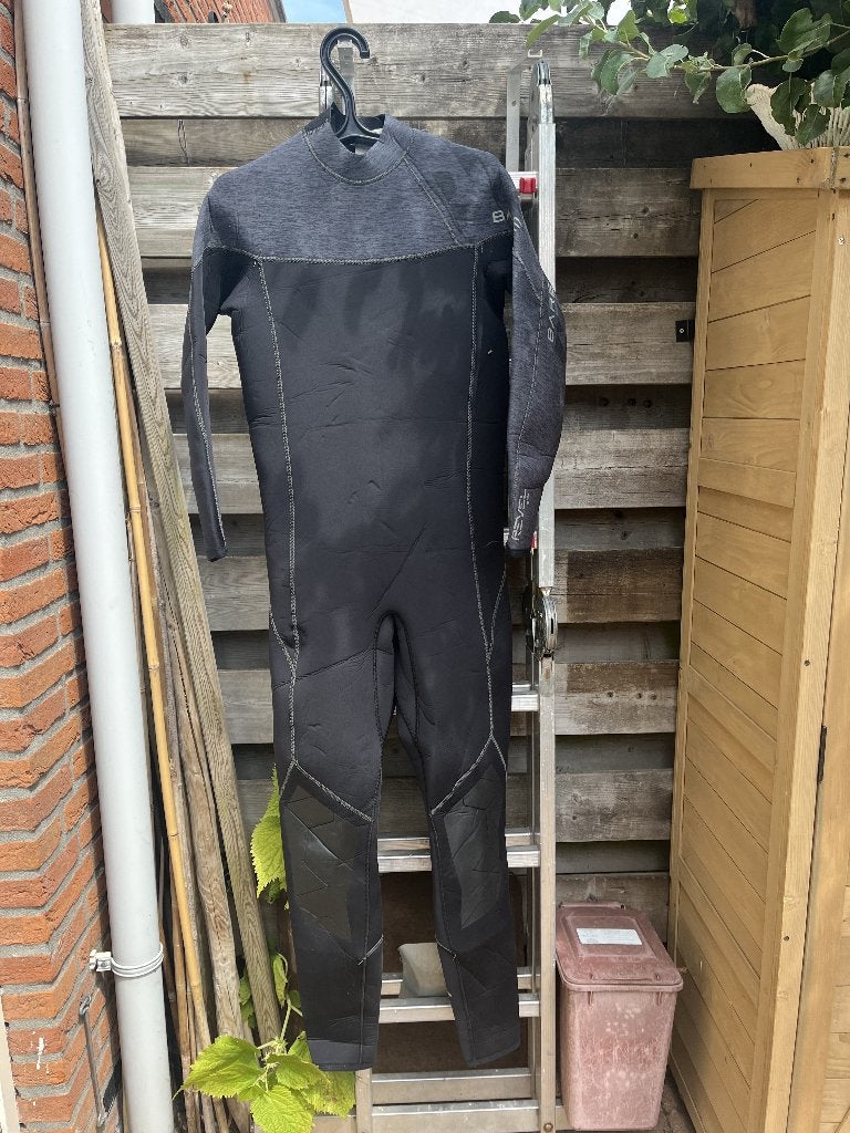 5 mm Bare Revel wetsuit LT, Watersport en Boten, Duiken, Zo goed als nieuw, Duikpak, Ophalen