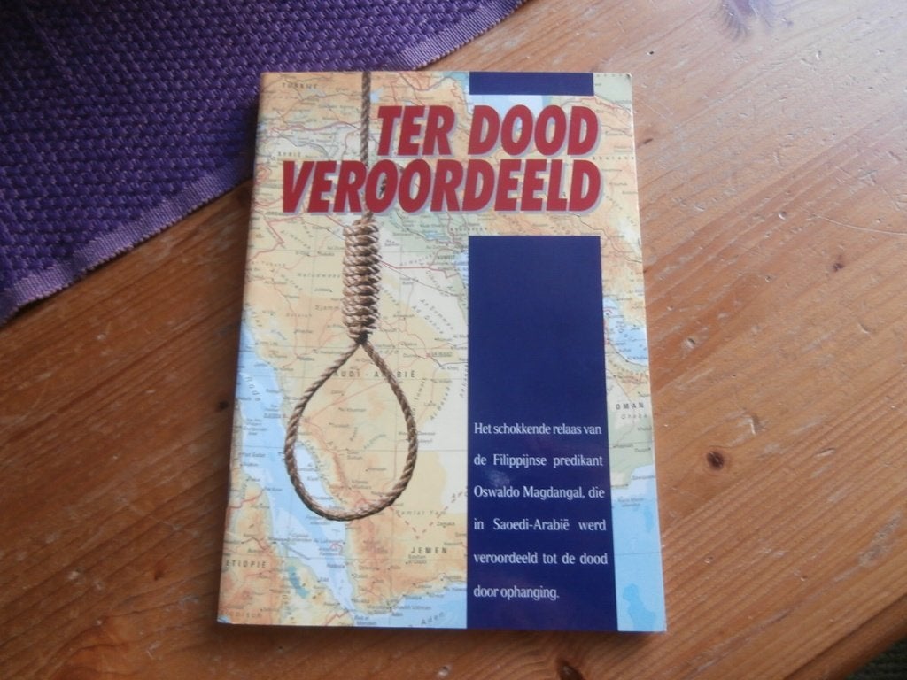 boek Ter dood veroordeeld Oswaldo Magdangal biografie verhaa, Ophalen of Verzenden, Zo goed als nieuw, Oswaldo Magdangal, Christendom | Protestants
