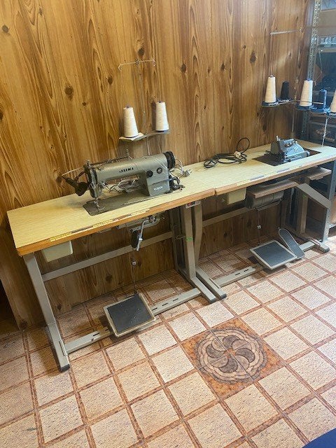 2x Yuki industrie naaimachine, Ophalen, Zo goed als nieuw, Naaimachine, Overige merken