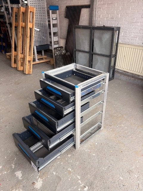 SORTIMO 4X (2560) L51 B46 H75 €499, Auto diversen, Auto-accessoires, Ophalen, Zo goed als nieuw, Info@laaiin.nl, Laaiin