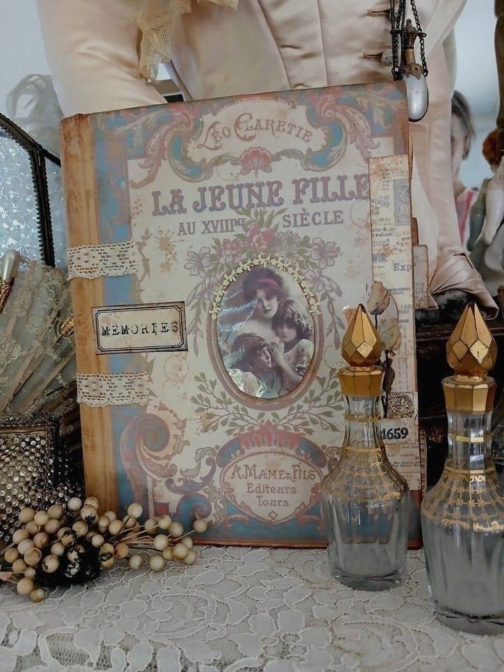 Frans Victoriaans journal...boudoir..., Verzenden